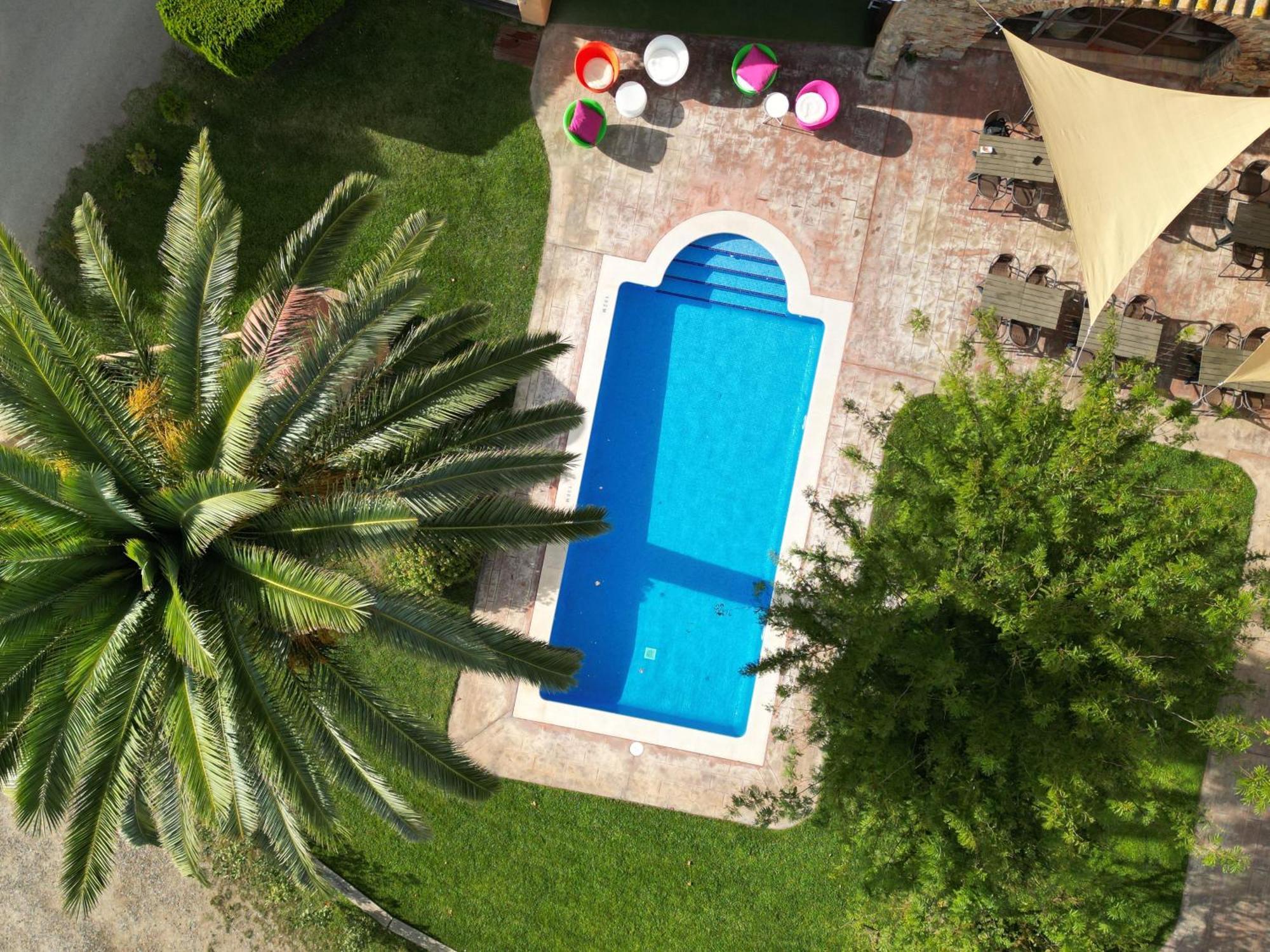 Hotel & Golf Ca La Caputxeta Castello  D'Empuries Exterior photo